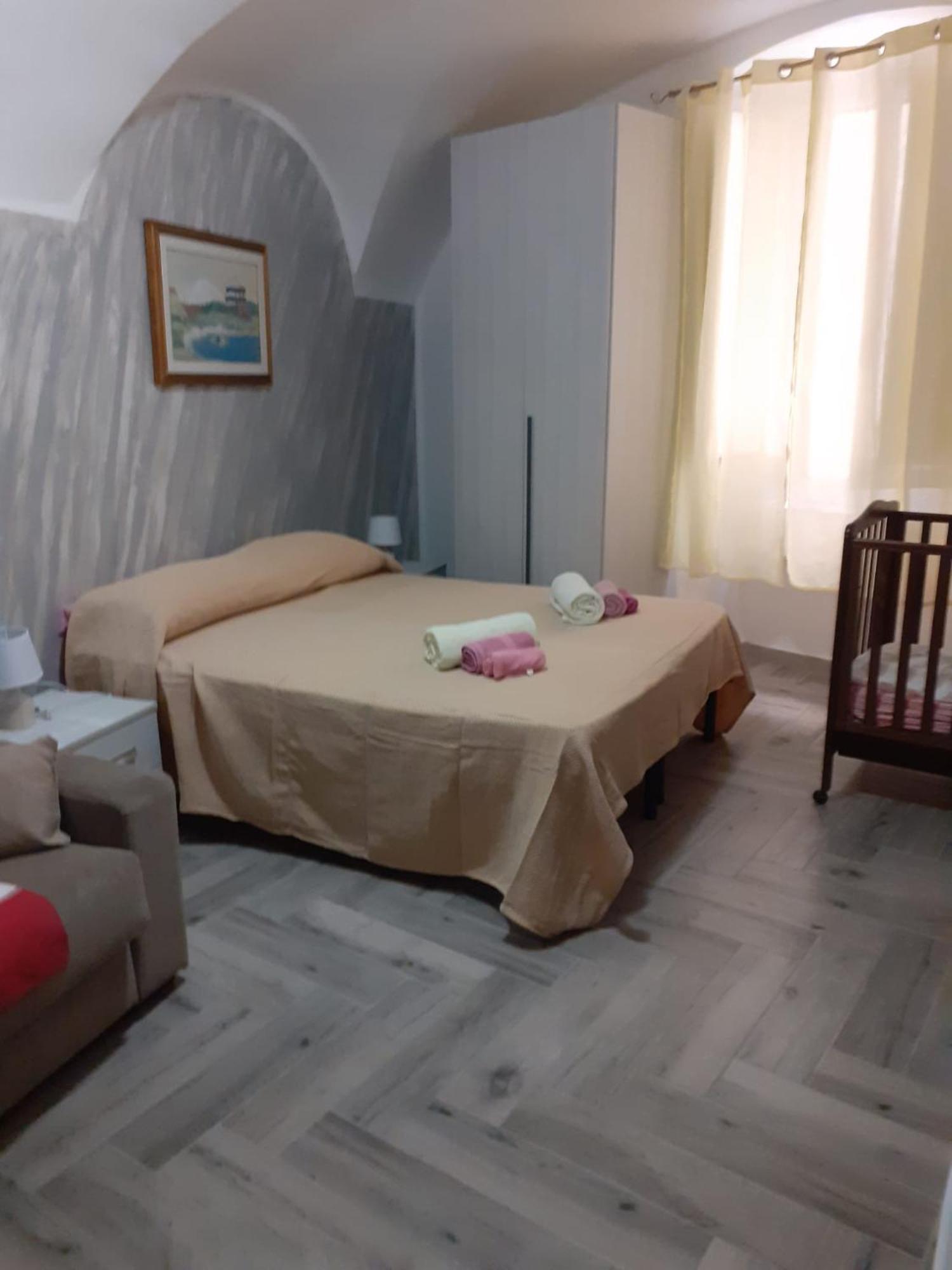 Casa Vacanze Su Sorighe. Bosa Buitenkant foto